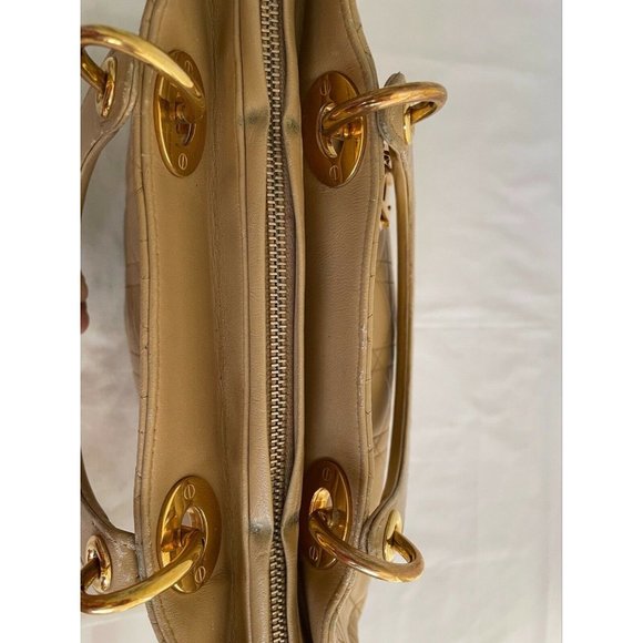 Authentic ChristianDior Lady Handbag Leather Ivory Detachable Strap With Dustbag - Picture 9 of 12
